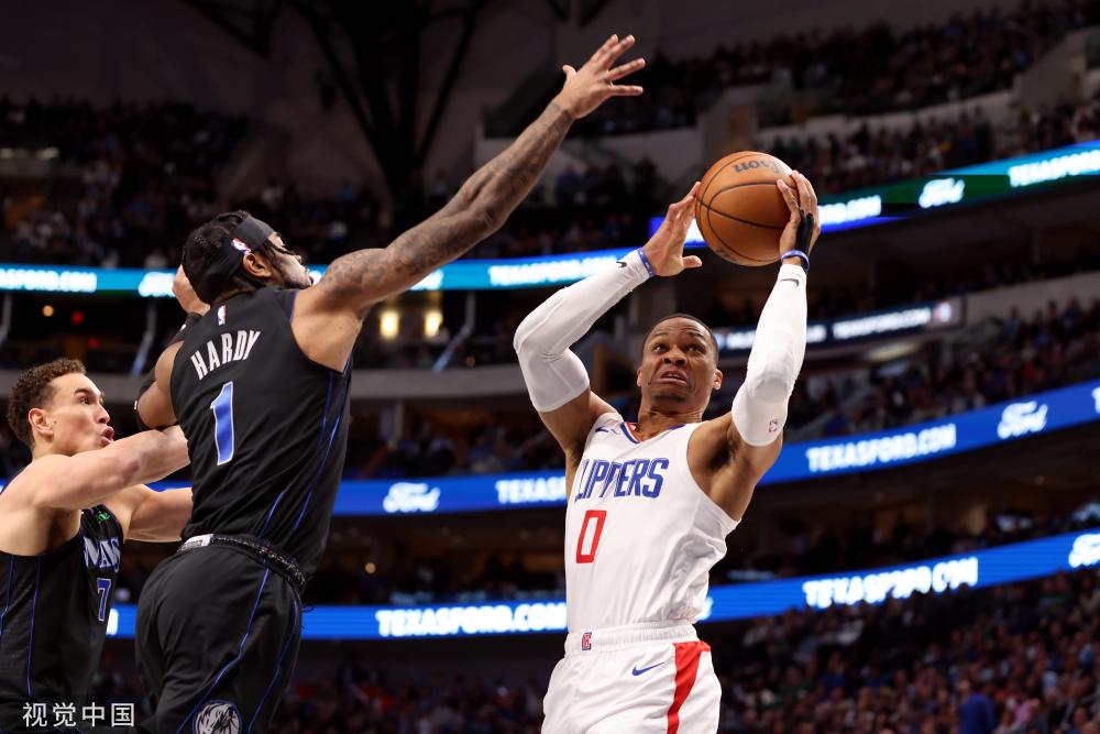 小基耶萨在 小基耶萨在