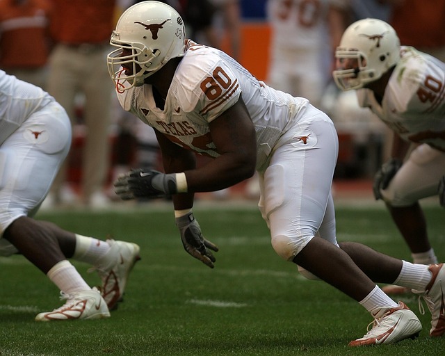 学生参加世 学生参加世