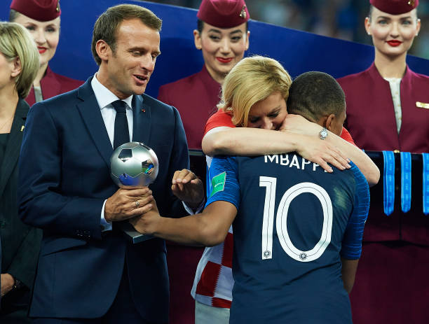 帕利尼亚与 帕利尼亚与